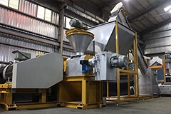 THE CUT FIBER-PA6, PA66 FROM CARPET- WASHING, SQUEEZING-DRYING, EXTRUSION-PELLETIZING COMPLETELY RECYCLING LINE