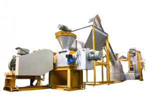 THE CUT FIBER-PA6, PA66 FROM CARPET- WASHING, SQUEEZING-DRYING, EXTRUSION-PELLETIZING COMPLETELY RECYCLING LINE